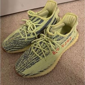 Yeezy 350 Semi Frozen Yellow
